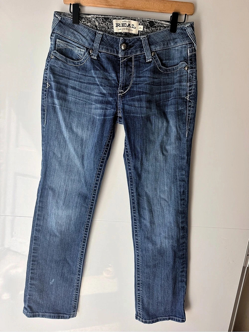 Ariat R.E.A.L. Mid Rise Straight Leg Jeans Blue size 29s